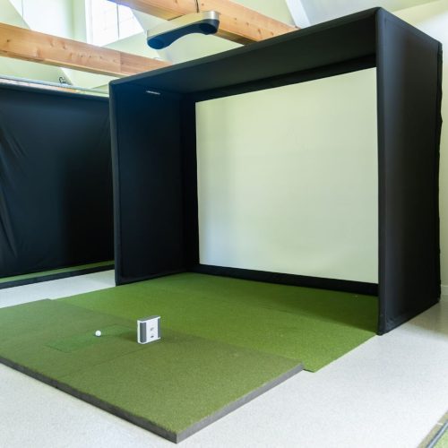 SIG10golfsimulatorenclosurefromtheindoorgolfshop